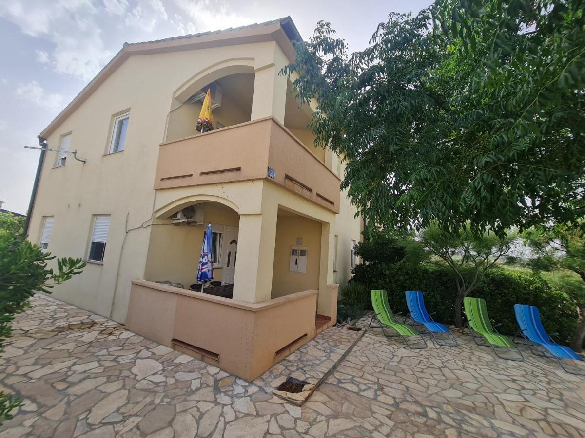 Apartman ˝Abaza˝ ヴィル エクステリア 写真